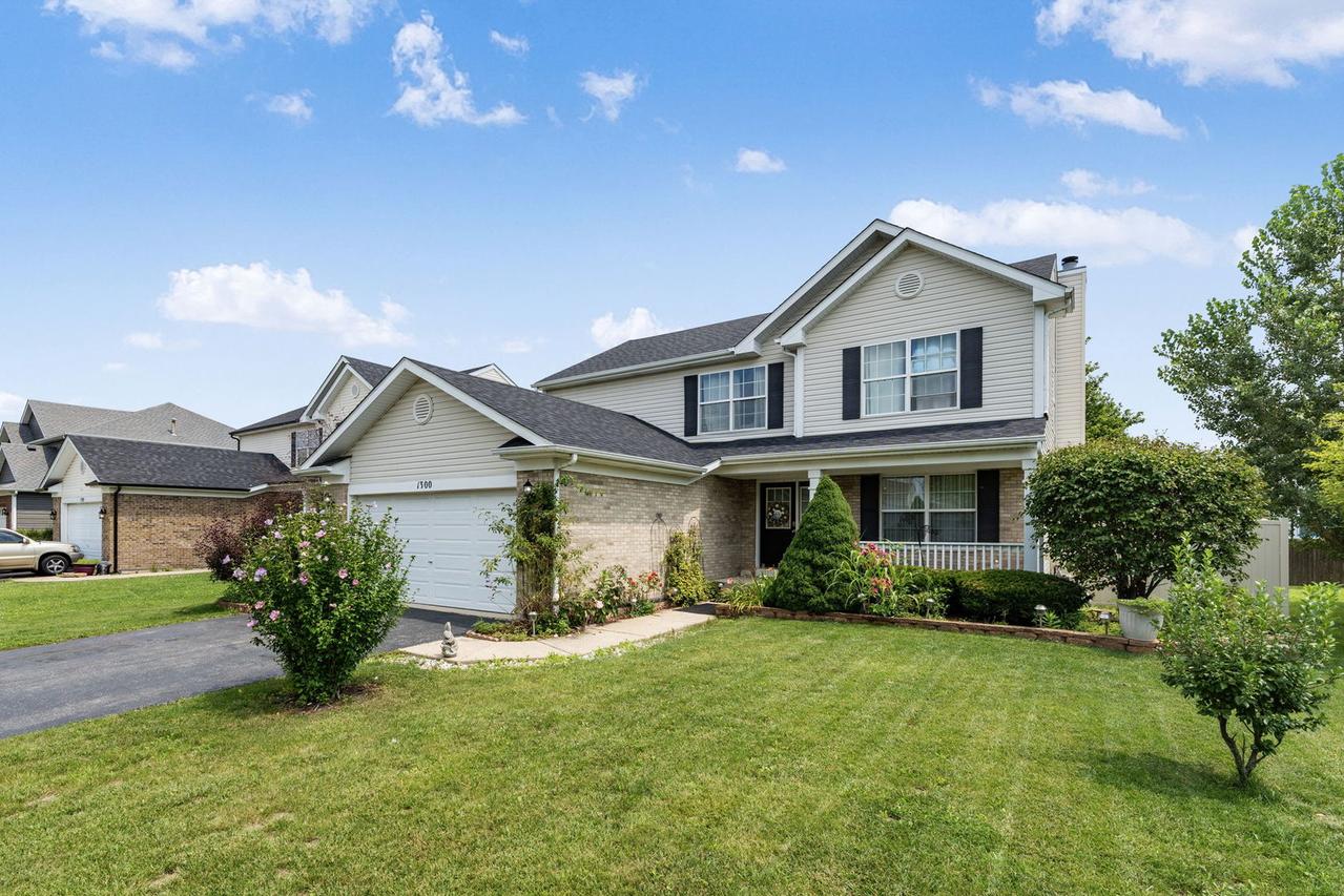 1300 Cambria Dr., Joliet, IL 60431
