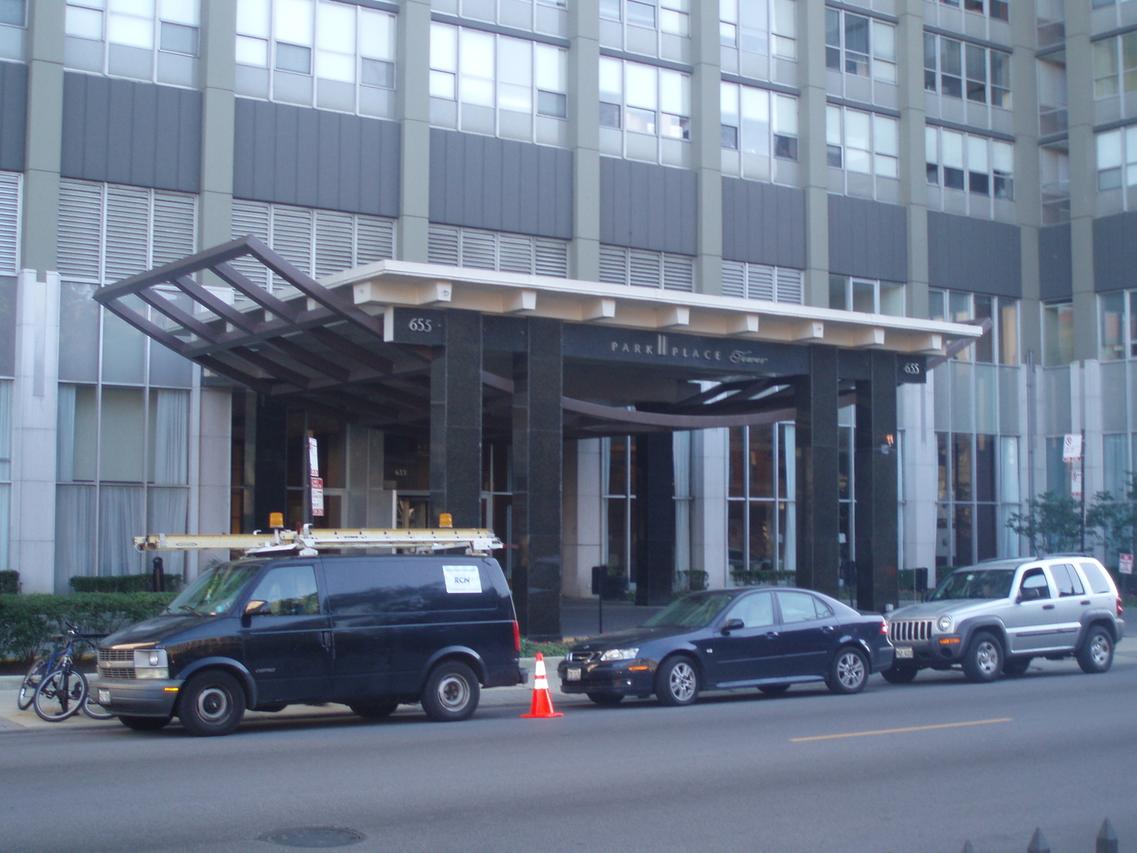 655 W Irving Park Rd. #C-36, Chicago, IL 60613