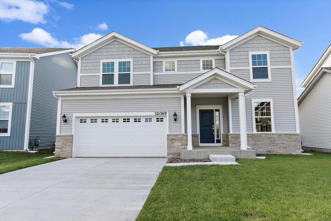 32069 Savannah Dr., Lakemoor, IL 60051