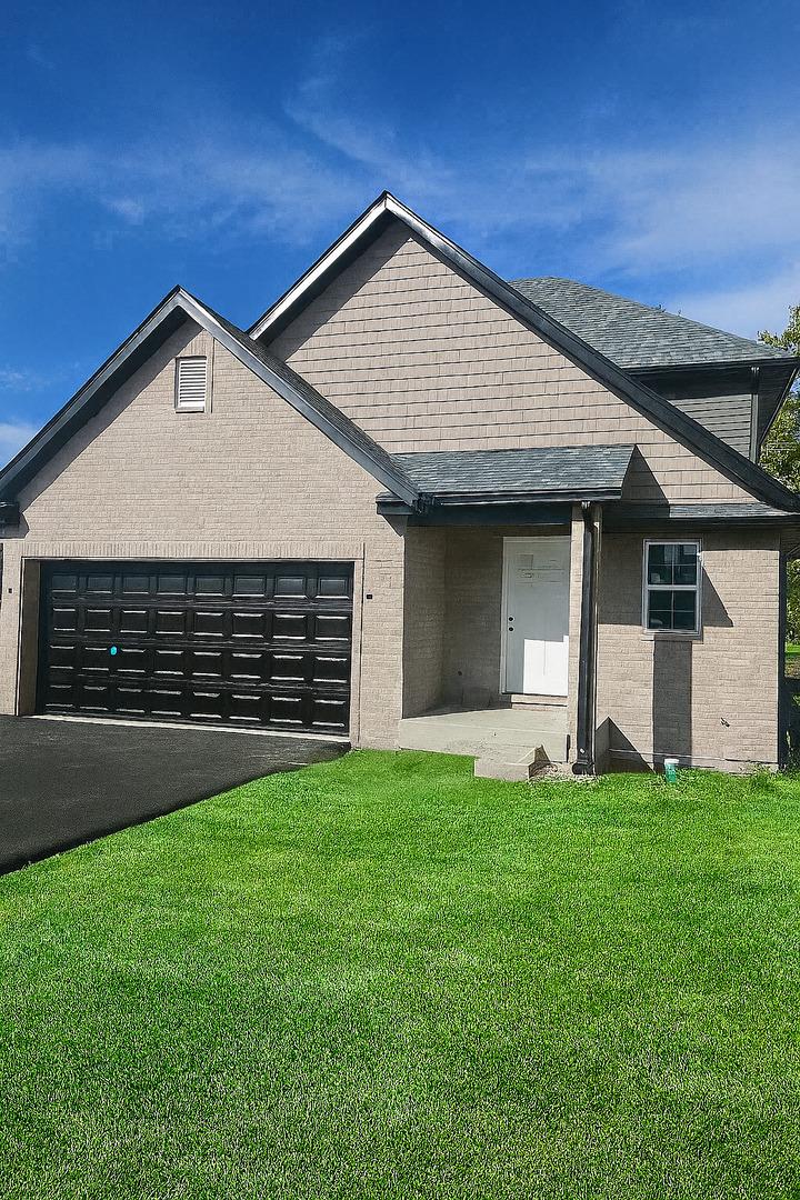 740 E 155th St., Phoenix, IL 60426