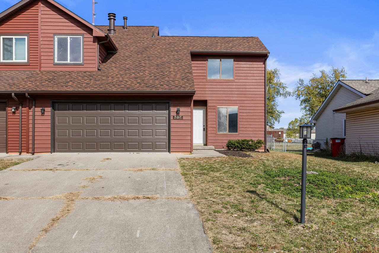 705 Higgins Rd., Champaign, IL 61822