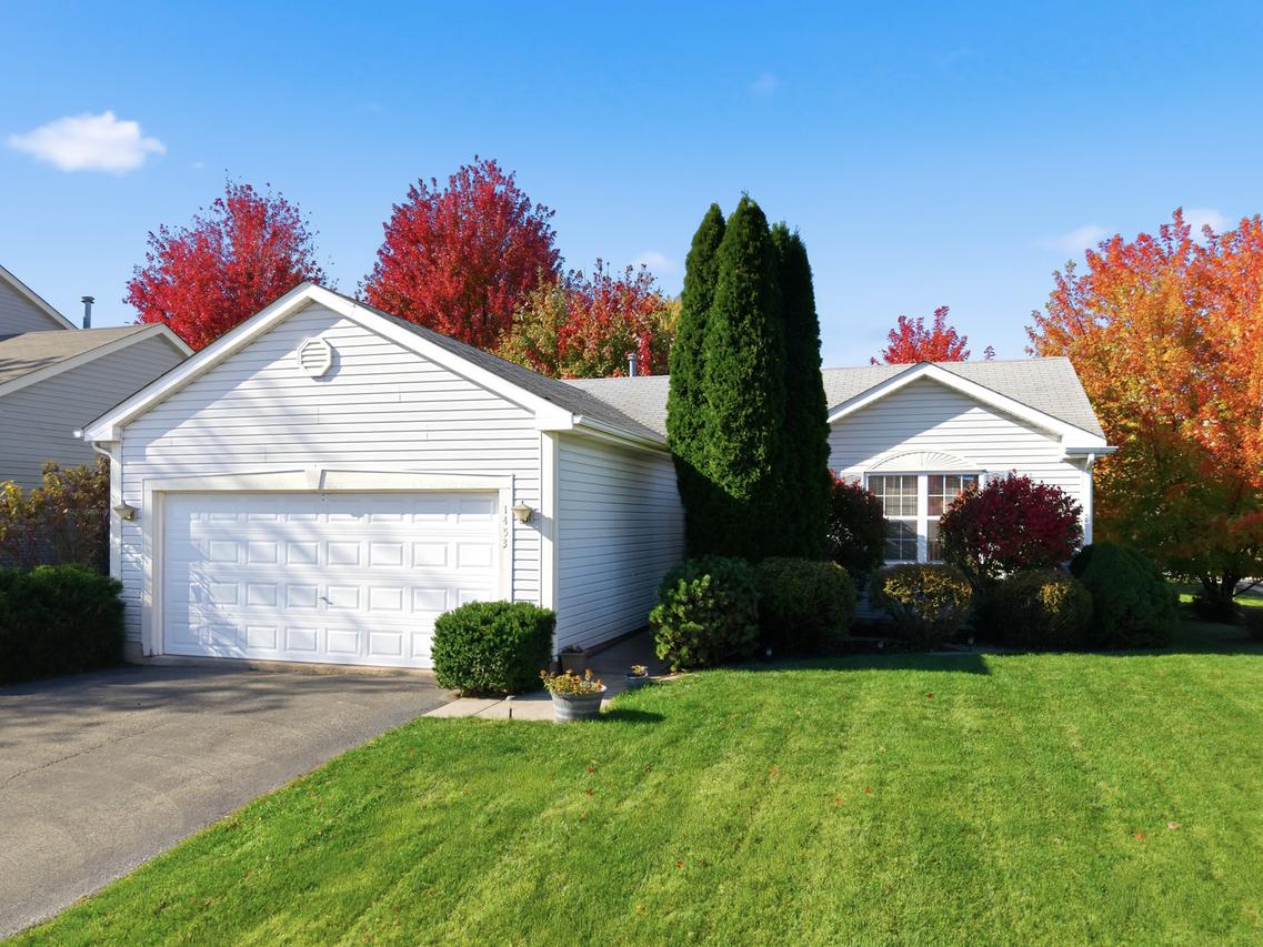 1453 Sunflower Dr., Dekalb, IL 60115