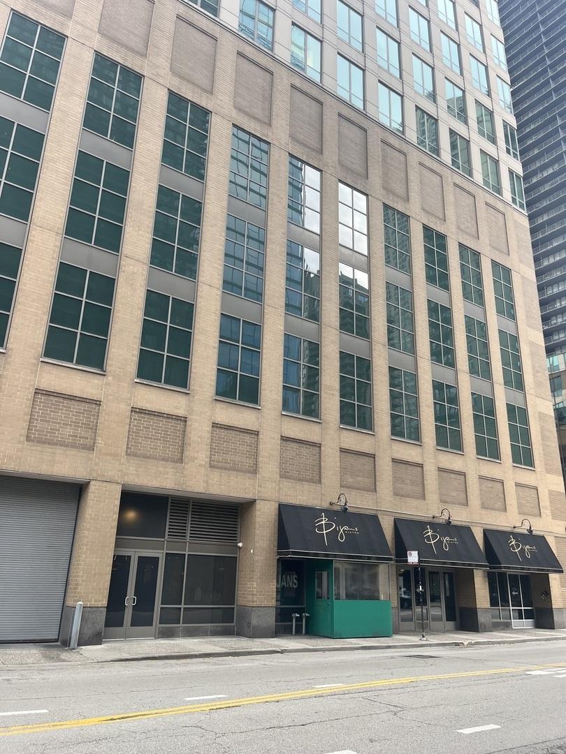 2 E Erie St. #666, Chicago, IL 60610