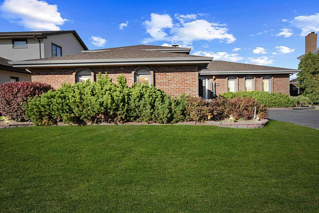 3328 193rd St., Lansing, IL 60438