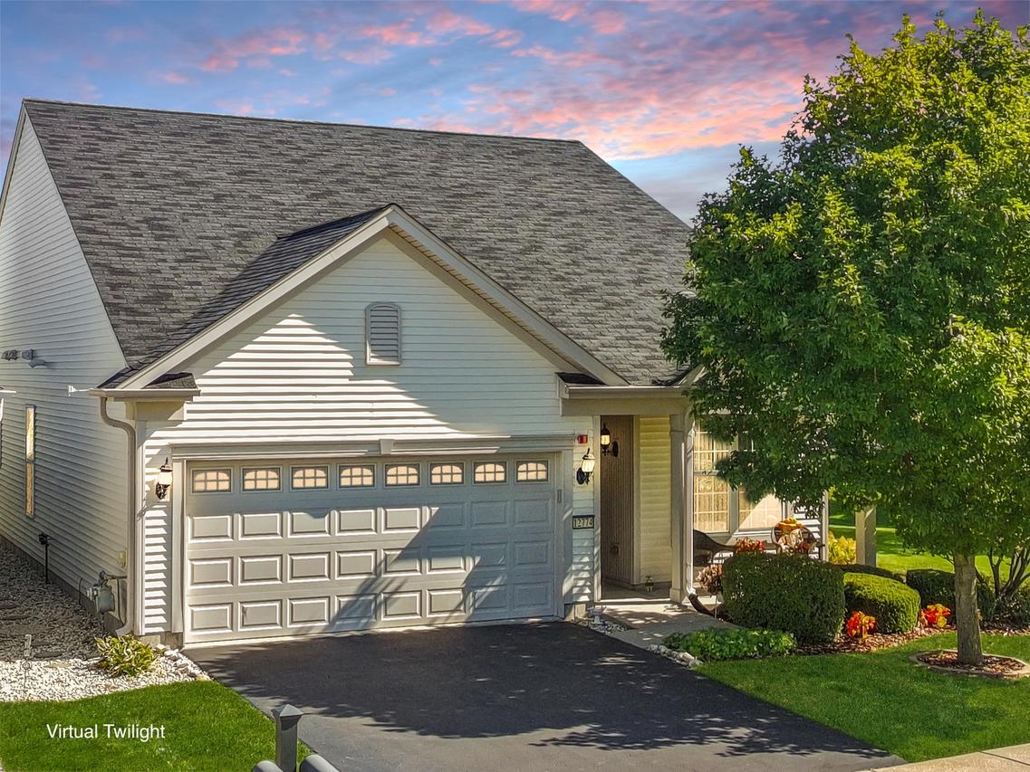 12774 Holbrook Dr., Huntley, IL 60142