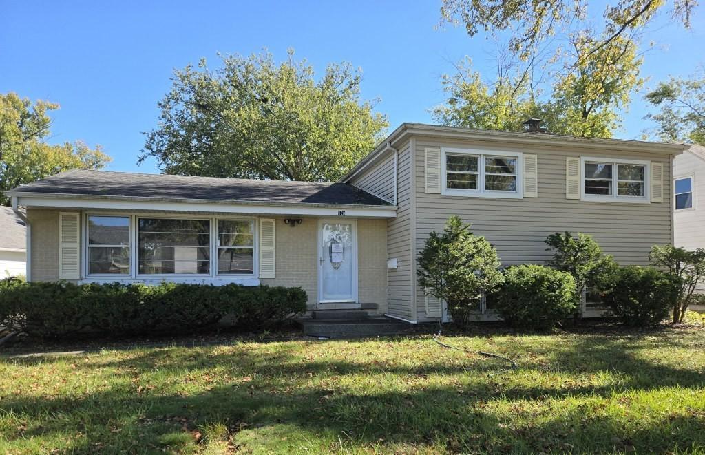 528 W Winchester Rd., Chicago Heights, IL 60411