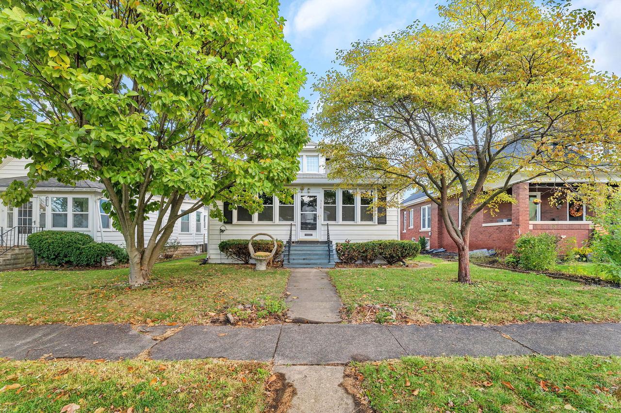 308 E Delaware St., Dwight, IL 60420