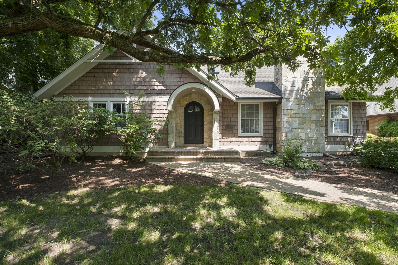 1410 Berkley Ct., Deerfield, IL 60015