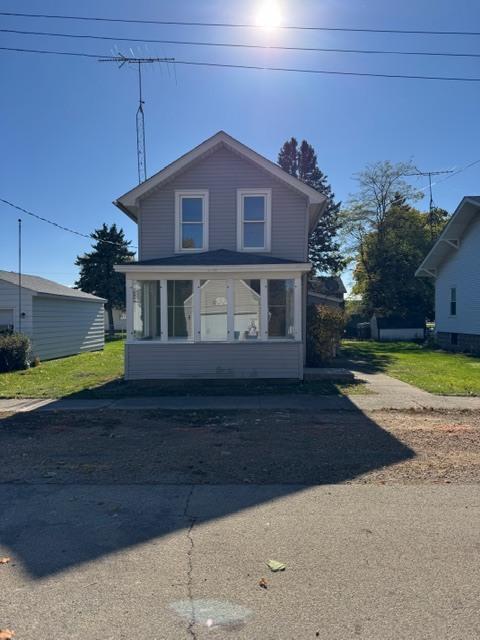 210 Elm St., Maple Park, IL 60151