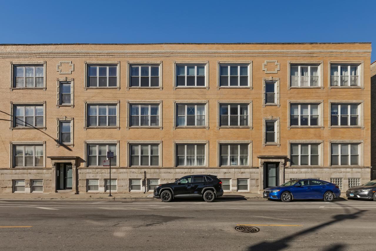 2714 N Kedzie Ave. #3, Chicago, IL 60647