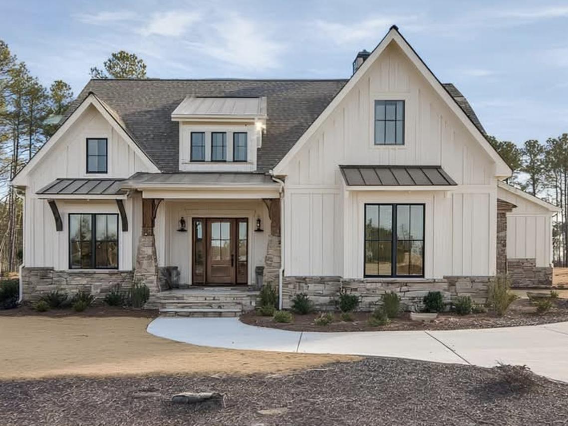 75 Whispering Oaks Ln., Grayslake, IL 60030