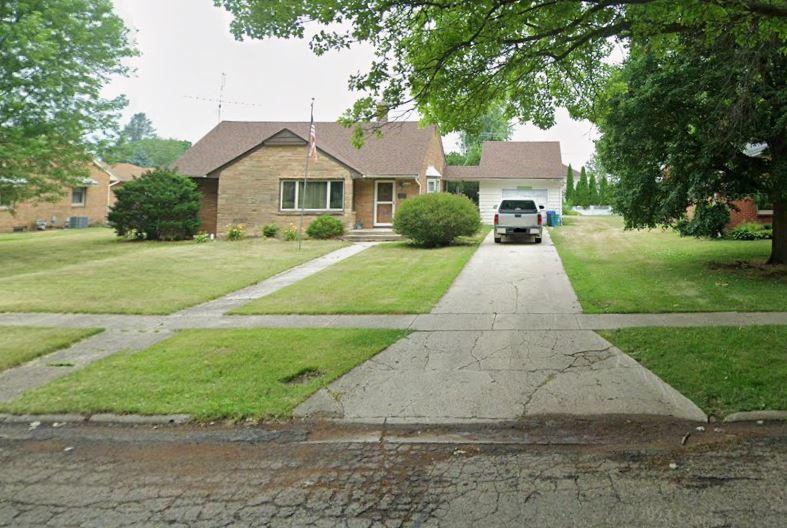 110 W First(sbr) St., Mount Morris, IL 61054