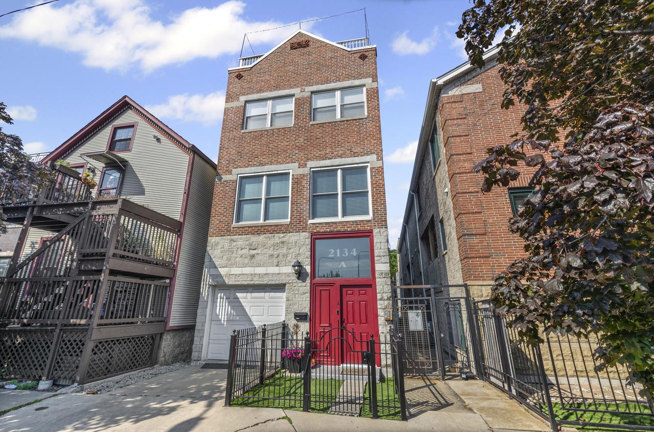 2134 N Winchester Ave. #B, Chicago, IL 60614
