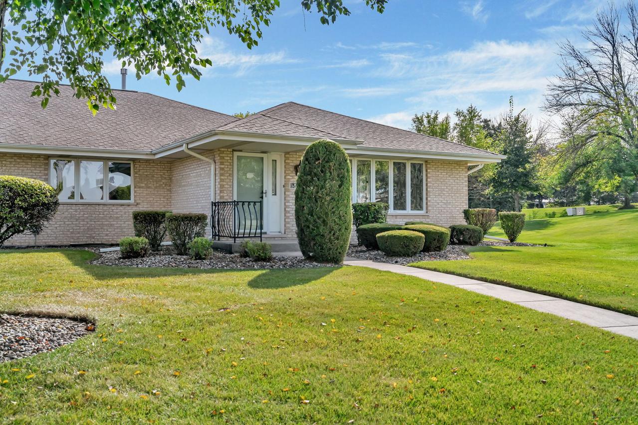 18233 Michigan Ct. #73, Orland Park, IL 60467