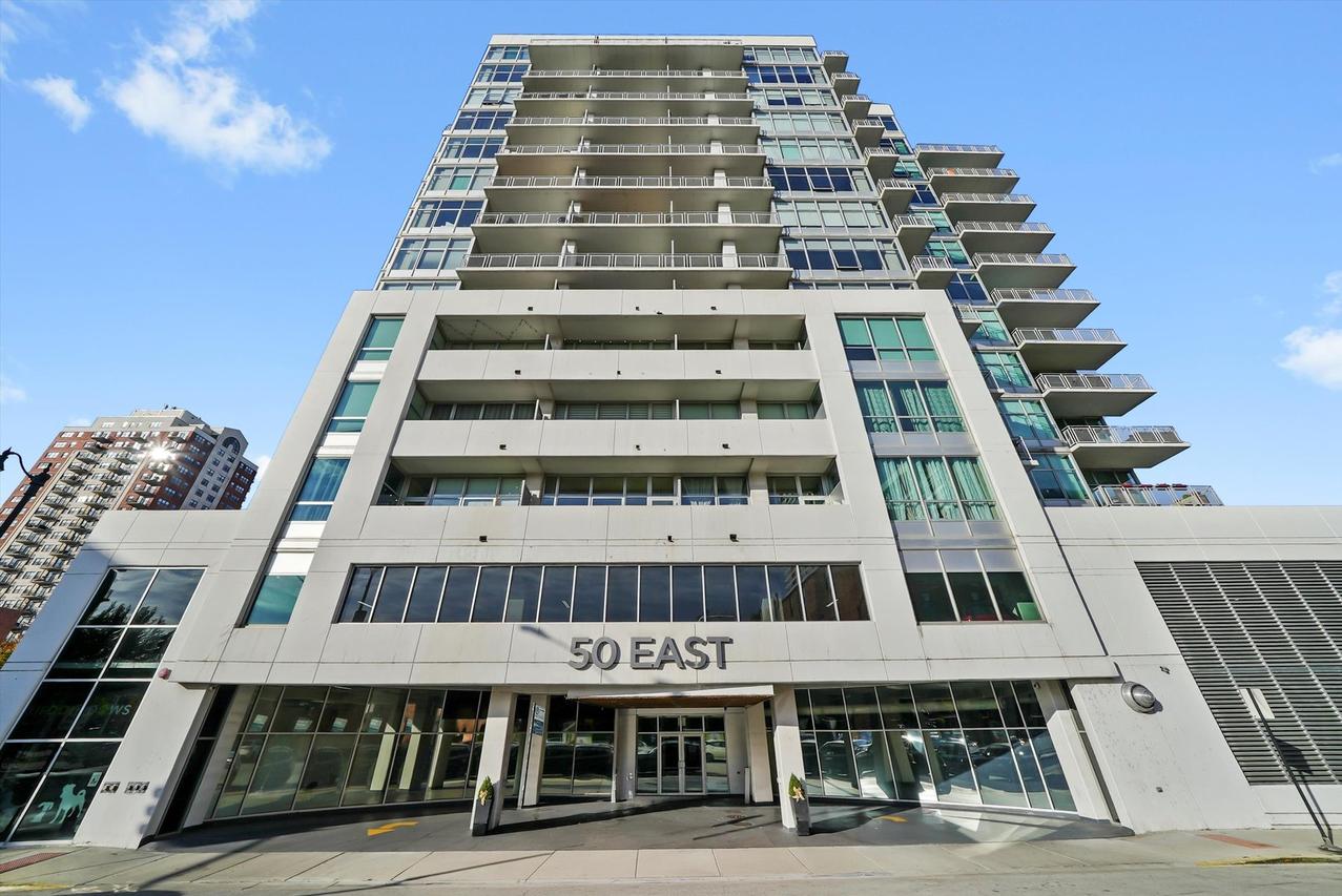 50 E 16th St. #411, Chicago, IL 60616