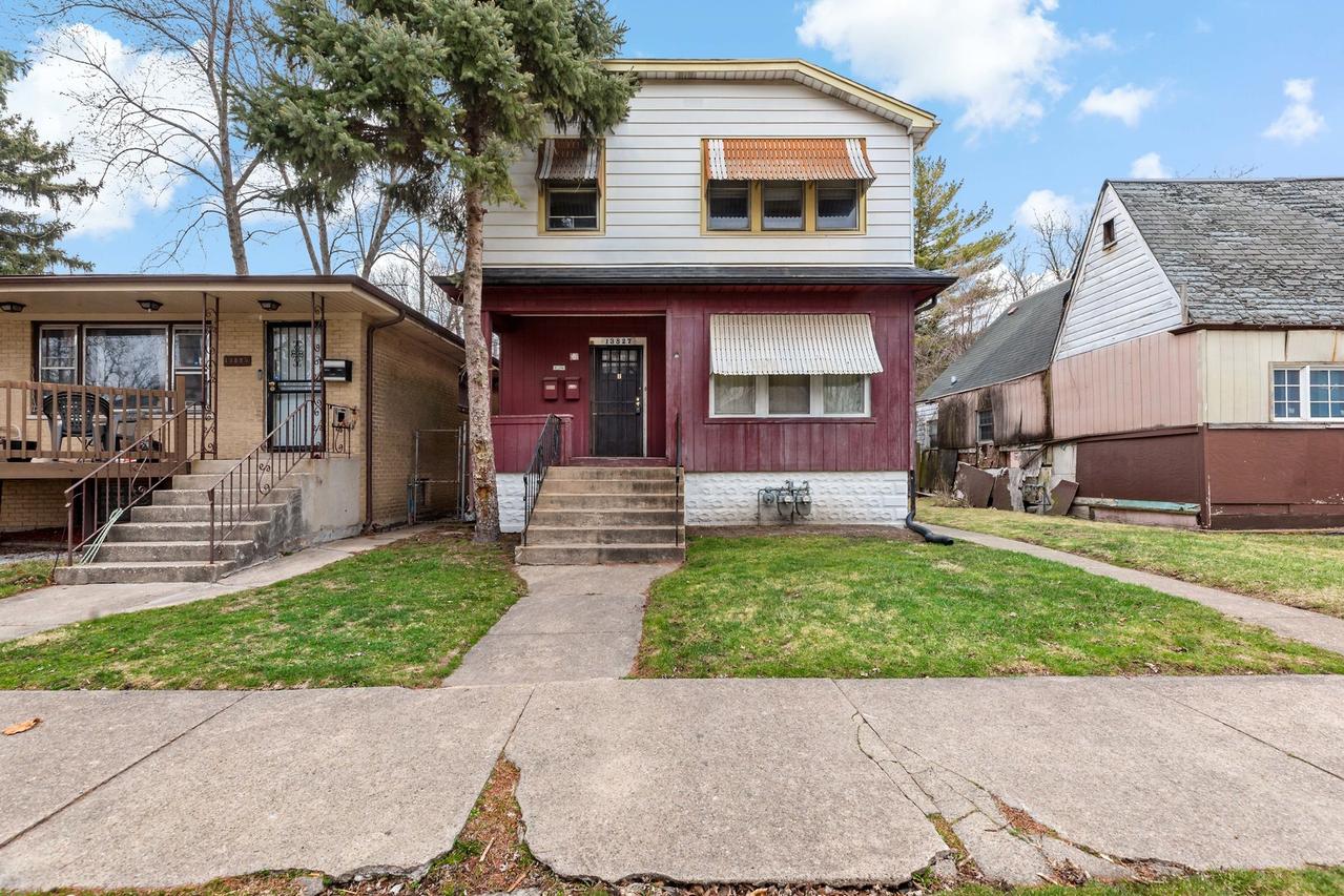 13827 S Wentworth Ave., Riverdale, IL 60827
