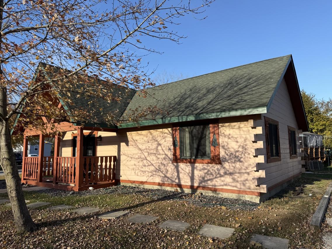 211 Walleye Cir., Wilmington, IL 60481