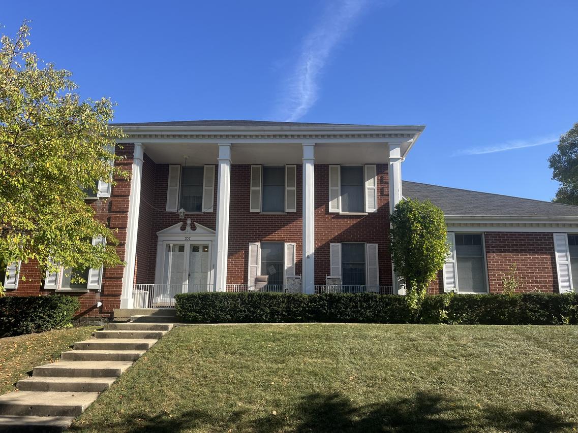 [Address Hidden by Seller], Arlington Heights, IL 60004