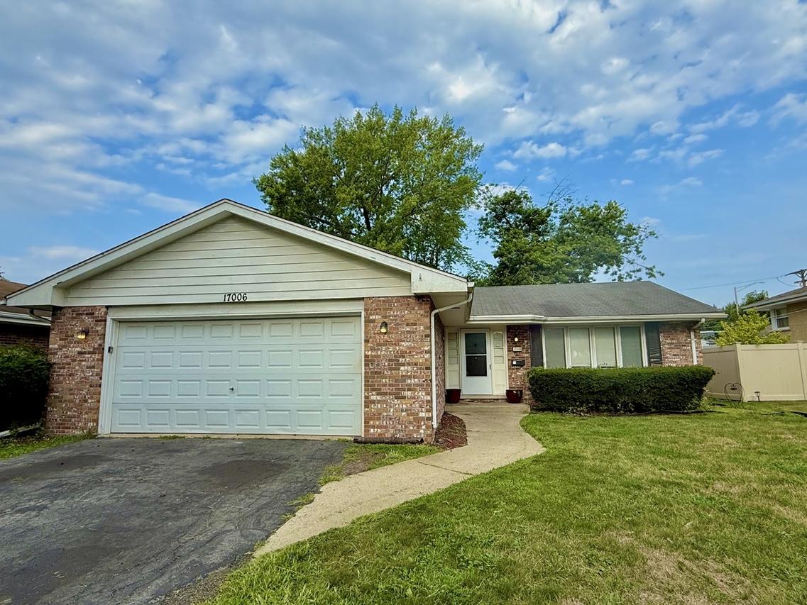 17006 University Ave., South Holland, IL 60473