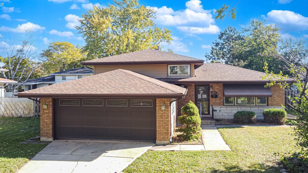16815 Wausau Ave., South Holland, IL 60473