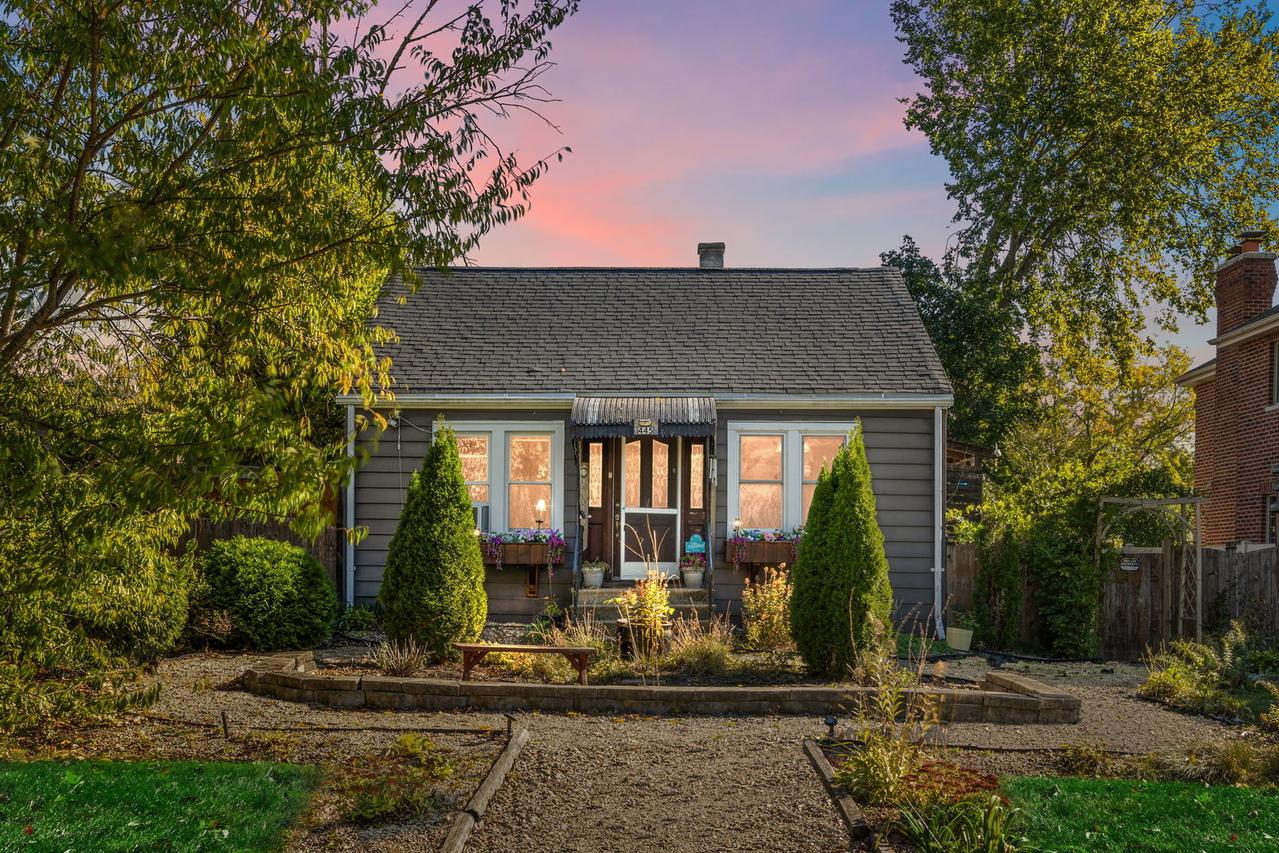 445 S Ellis St., Bensenville, IL 60106