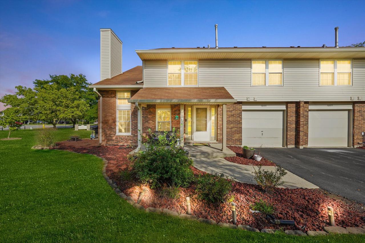 16011 84th Pl., Tinley Park, IL 60487