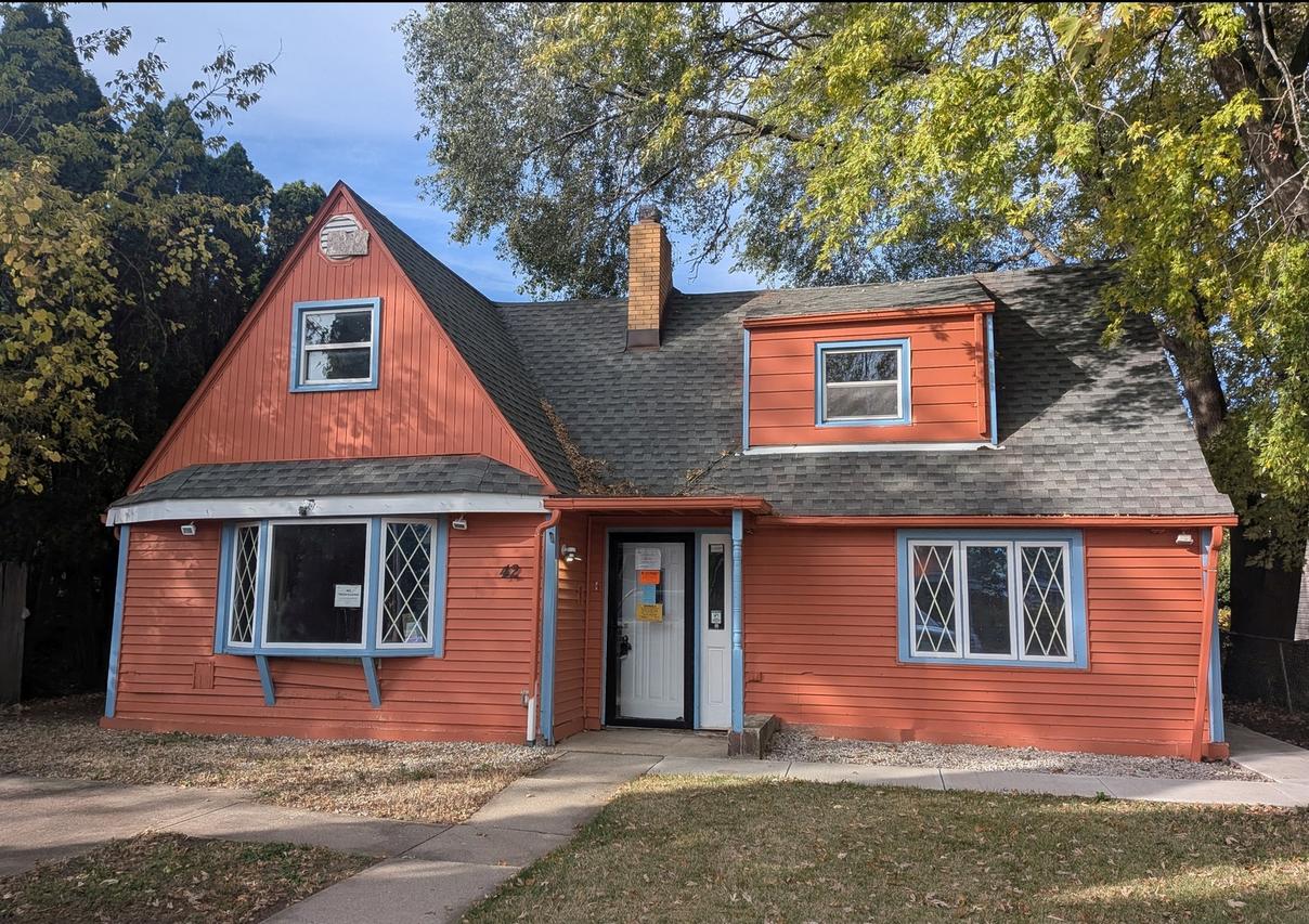 42 Rushmore Rd., Fox Lake, IL 60020