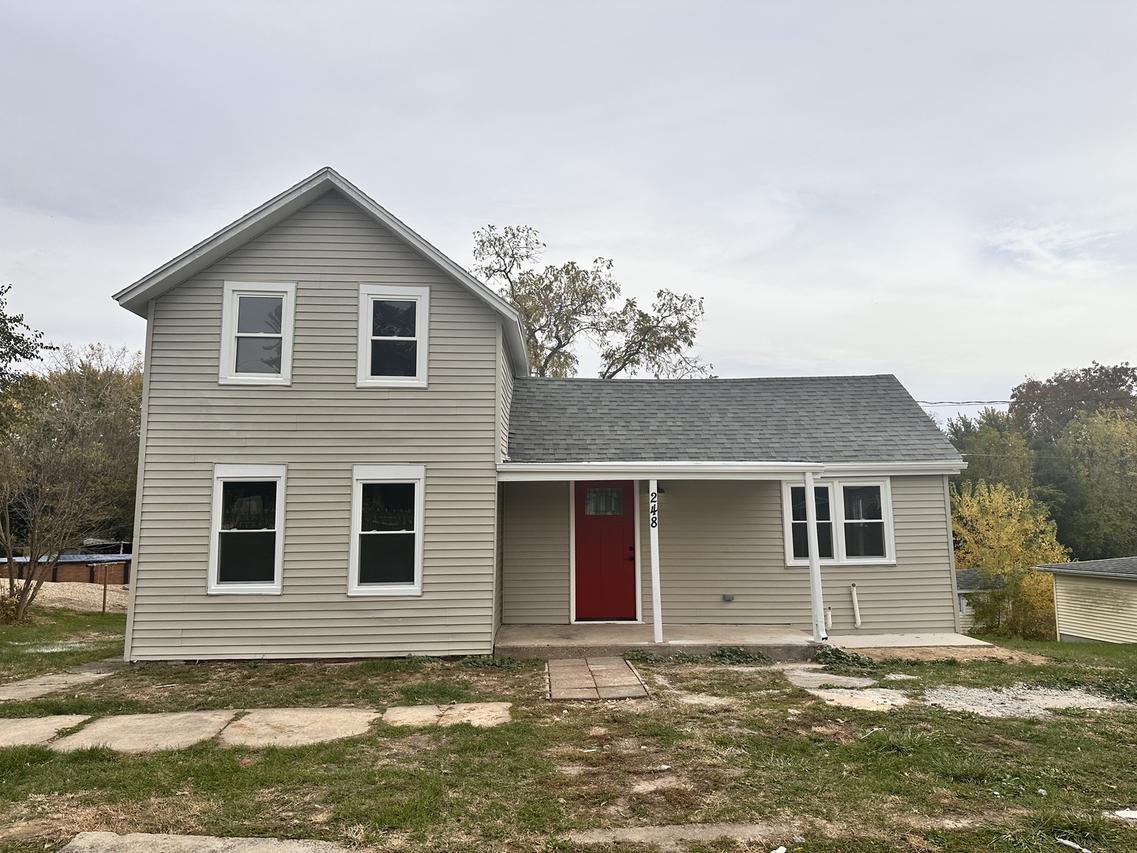 248 N State St., Franklin Grove, IL 61031