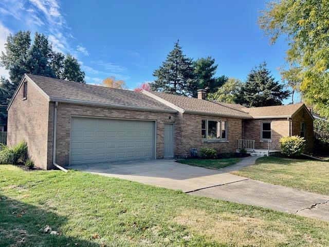 1011 Monroe Dr., Bloomington, IL 61701