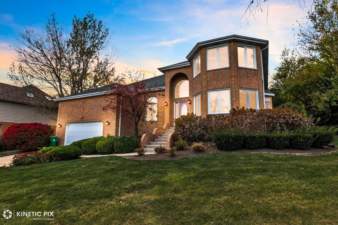 15328 Sharon Dr., Homer Glen, IL 60491