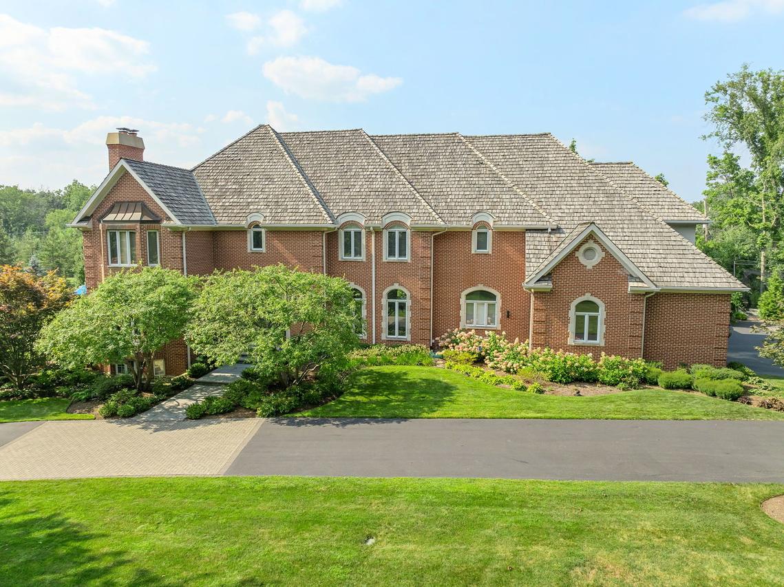 510 Broadsmoore Dr., Lake Forest, IL 60045