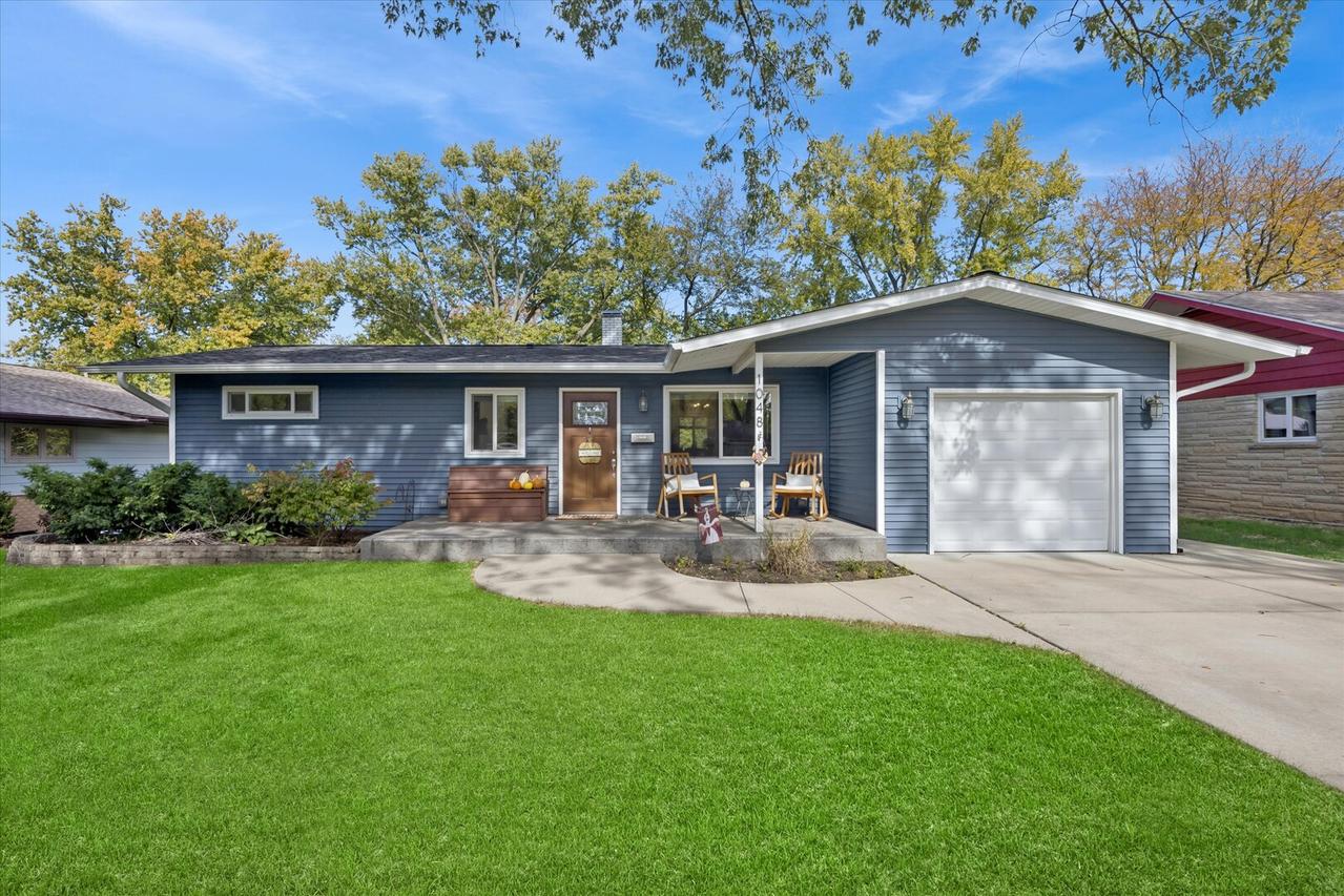 1048 E 8th St., Lockport, IL 60441