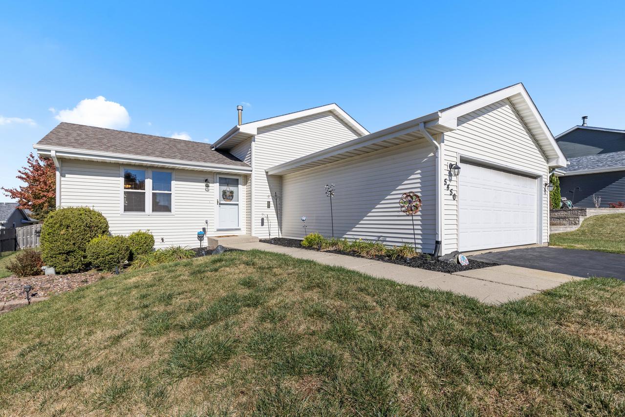 5450 Pocono Dr., Loves Park, IL 61111