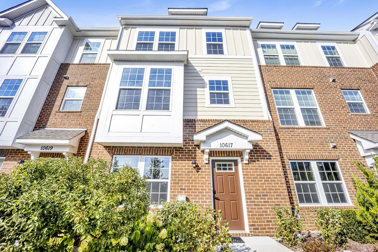 10617 Owain Way, Orland Park, IL 60462