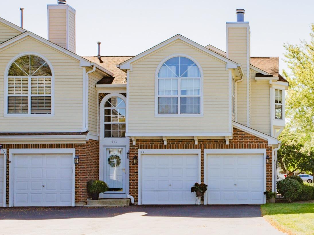 571 Grosse Pointe Cir. #11-7, Vernon Hills, IL 60061