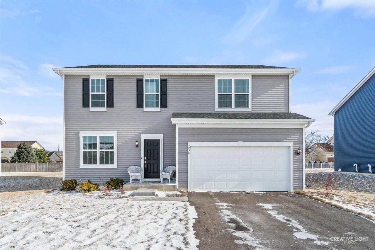 636 S Joliet St., Maple Park, IL 60151