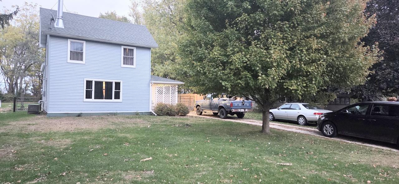 404 N Main St., Coleta, IL 61081