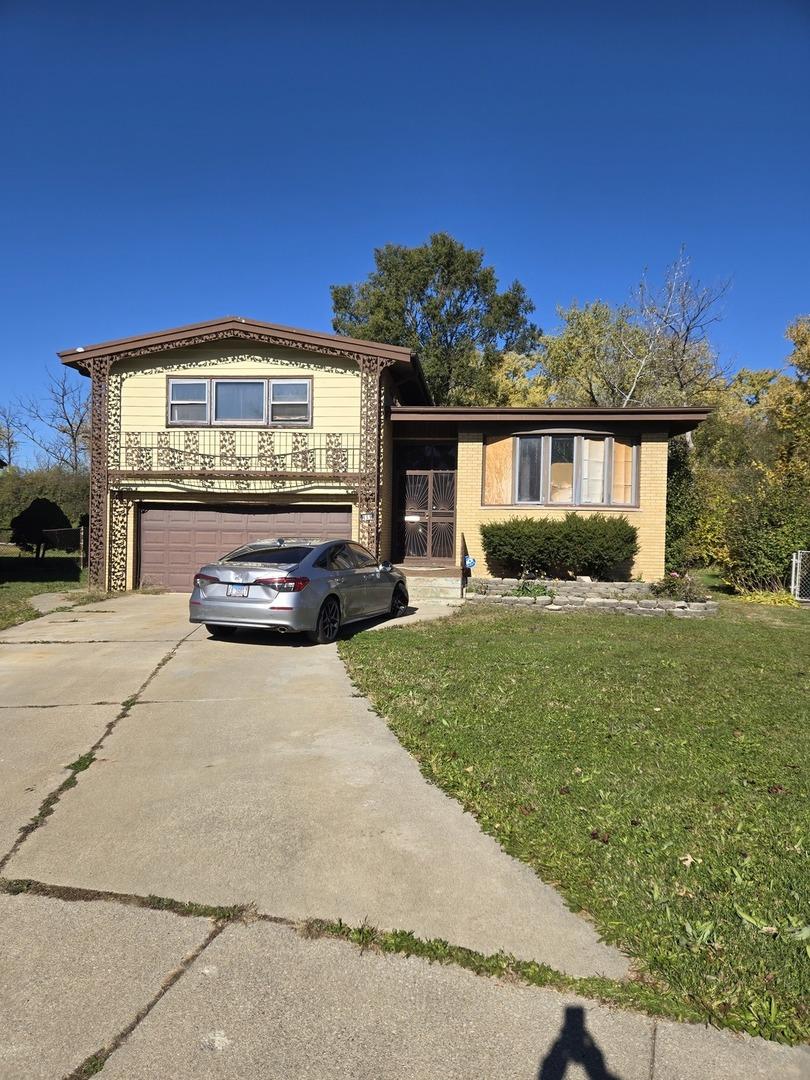 111 E 144th Ct., Harvey, IL 60426