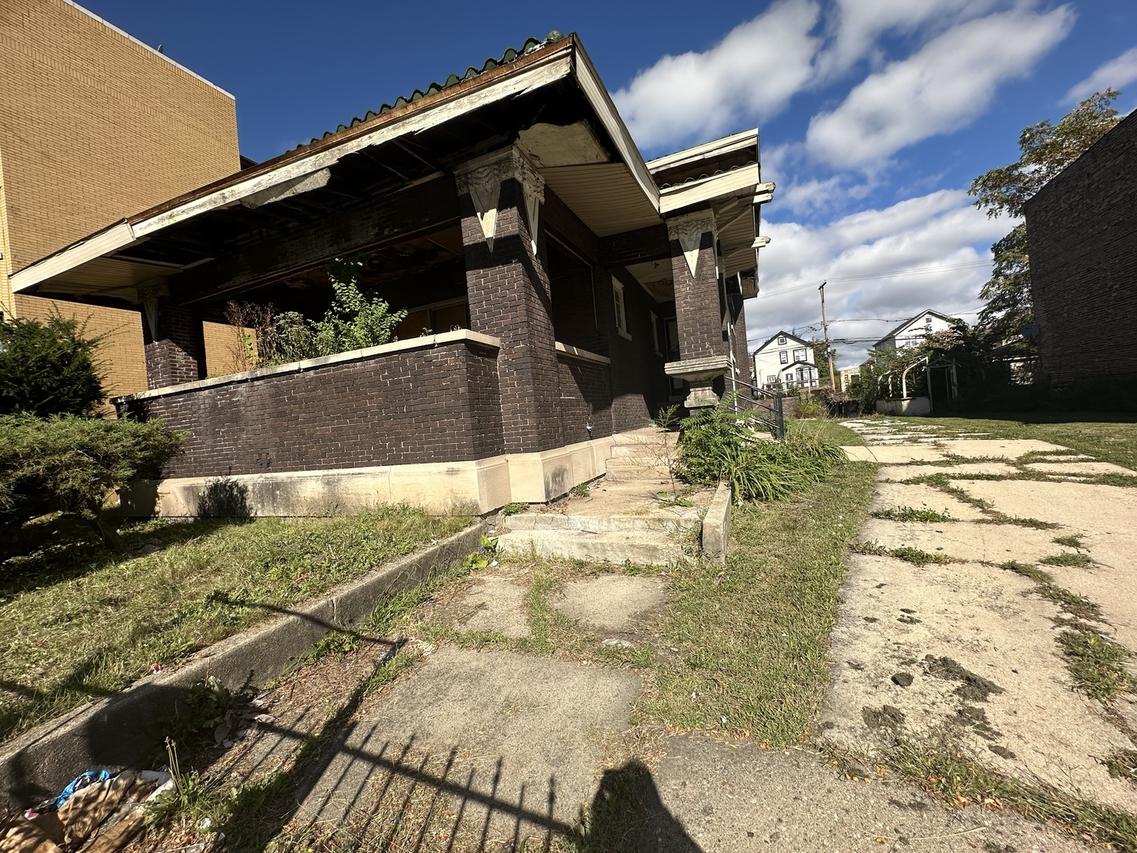 4856 W Jackson Blvd., Chicago, IL 60644