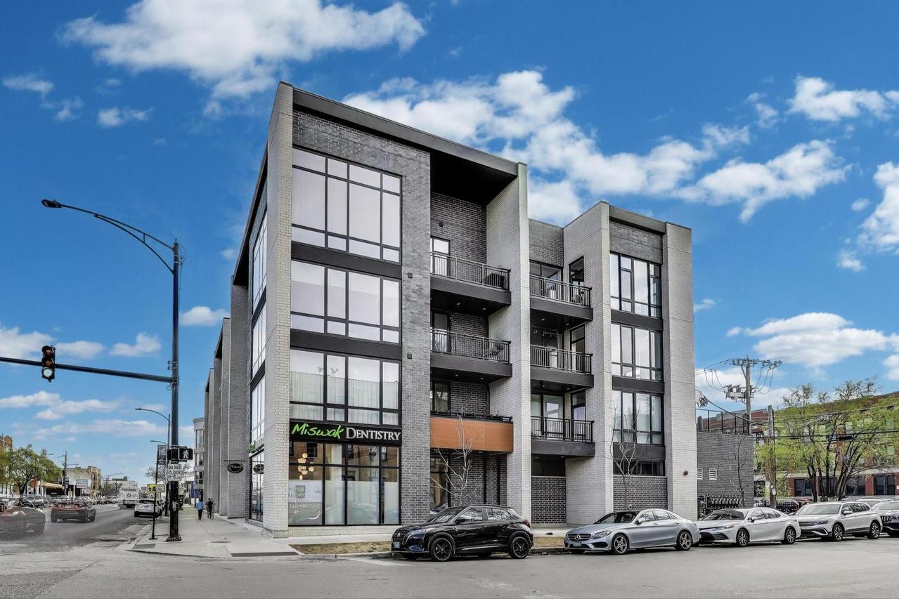 2405 W Iowa St. #405, Chicago, IL 60622