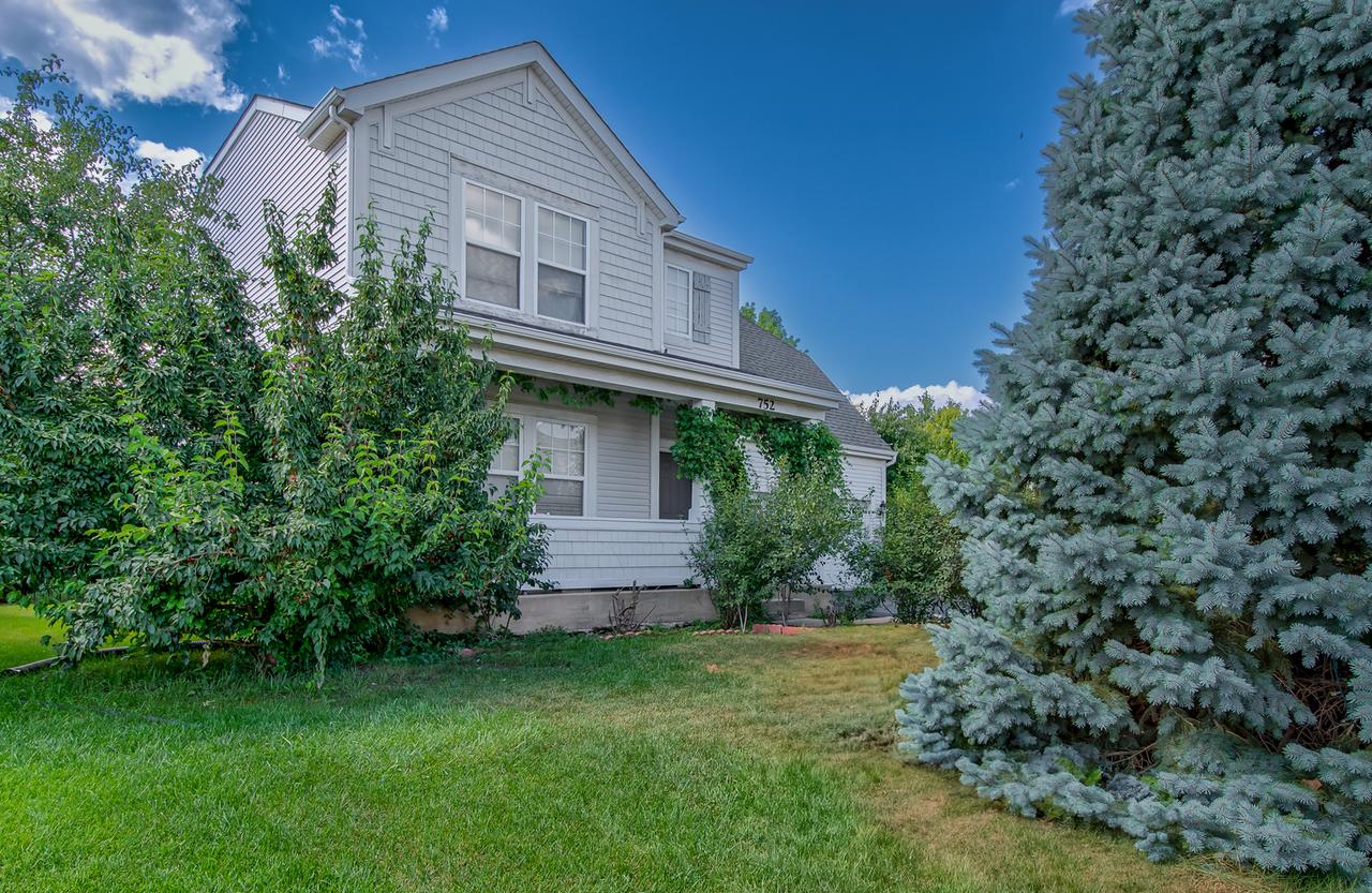 752 S Parkside Dr., Round Lake, IL 60073