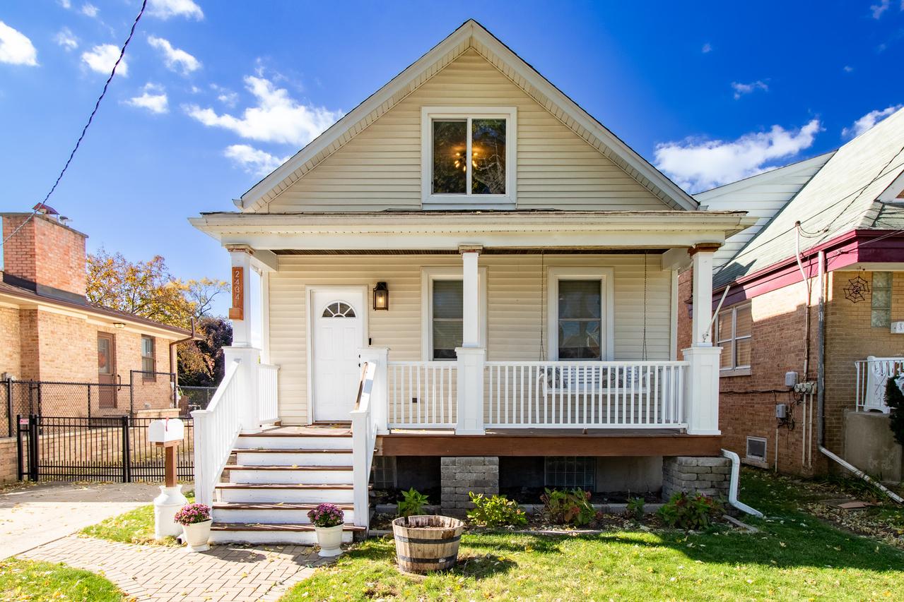 2434 N 79th Ave., Elmwood Park, IL 60707