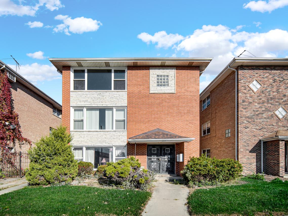 1654 Downs Dr., Calumet City, IL 60409