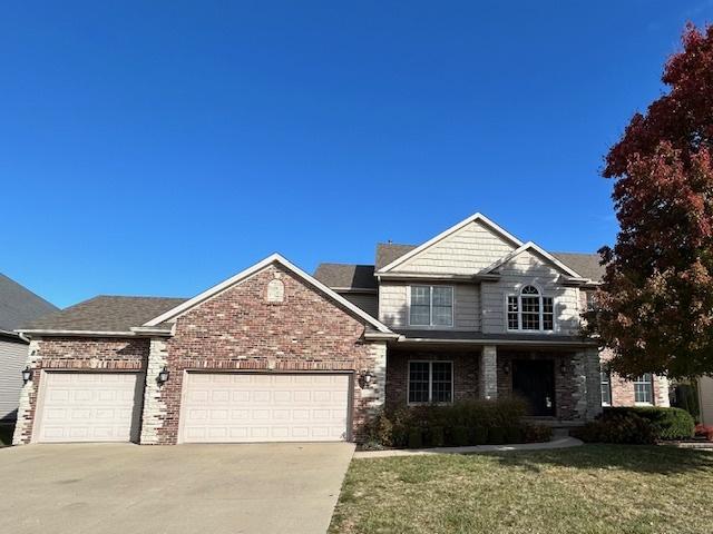 2810 Stevenson Dr., Bloomington, IL 61704