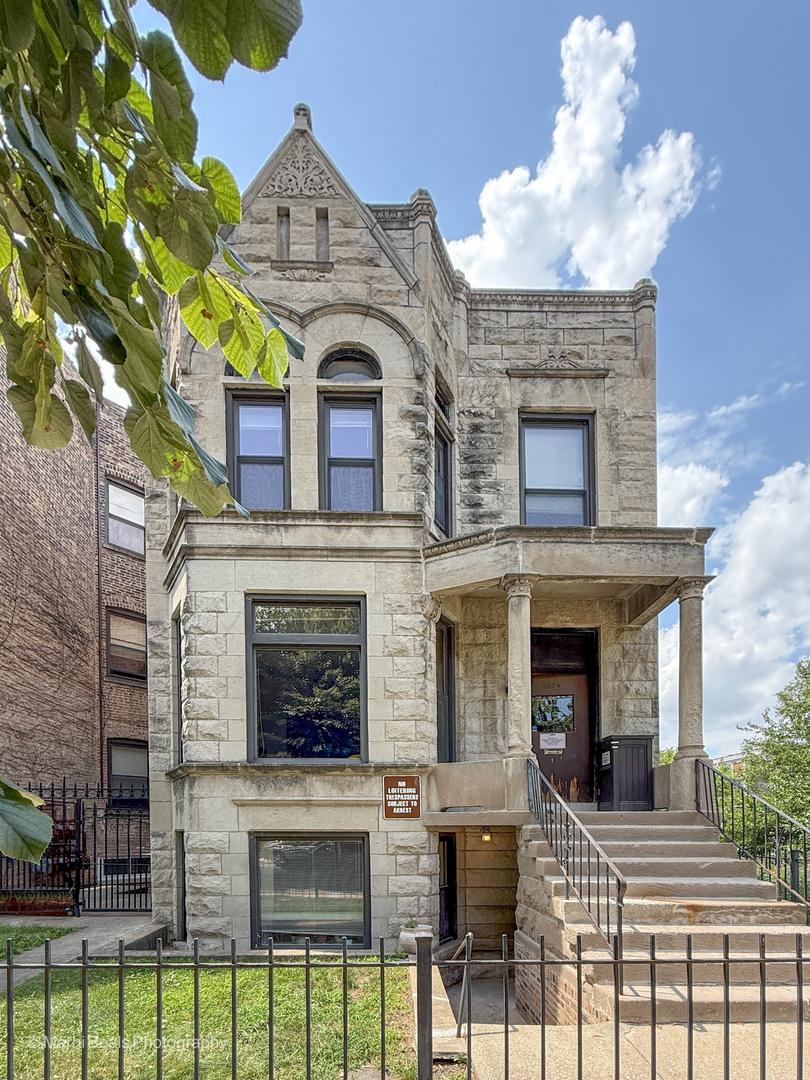 6224 S Greenwood Ave., Chicago, IL 60637
