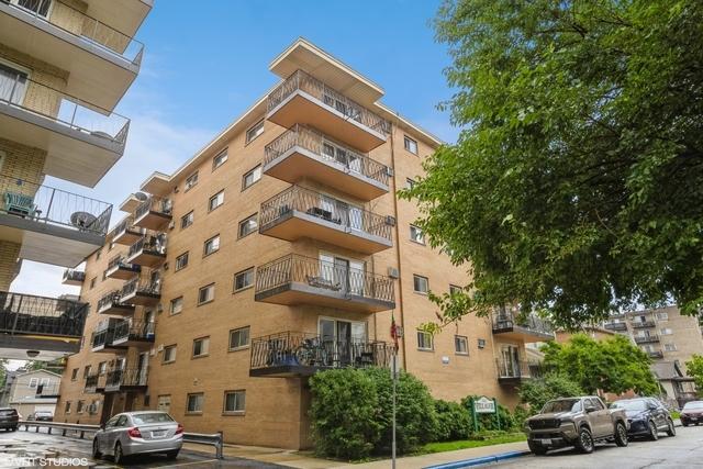 7432 Washington St. #602, Forest Park, IL 60130