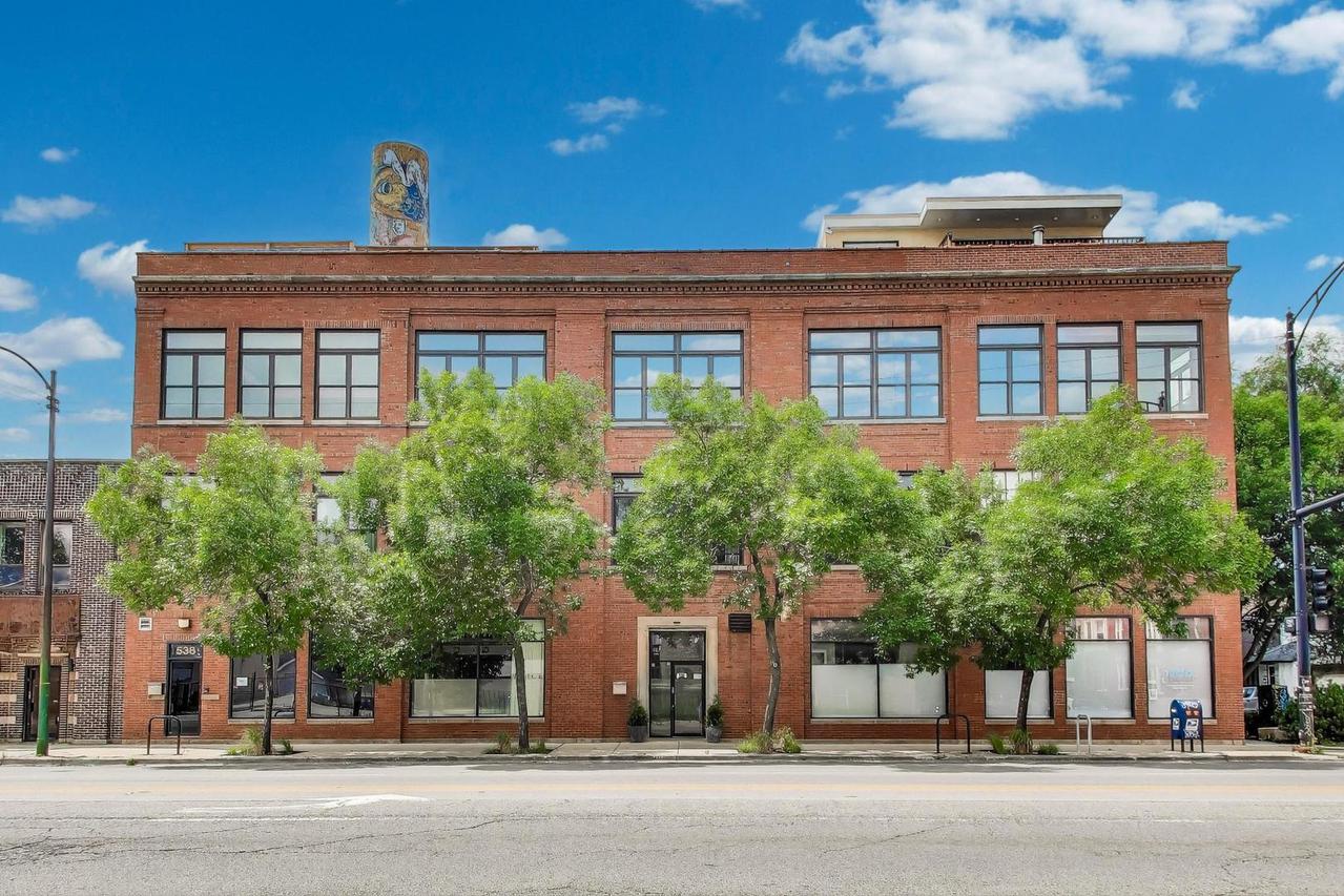 2401 W Ohio St. #31, Chicago, IL 60612