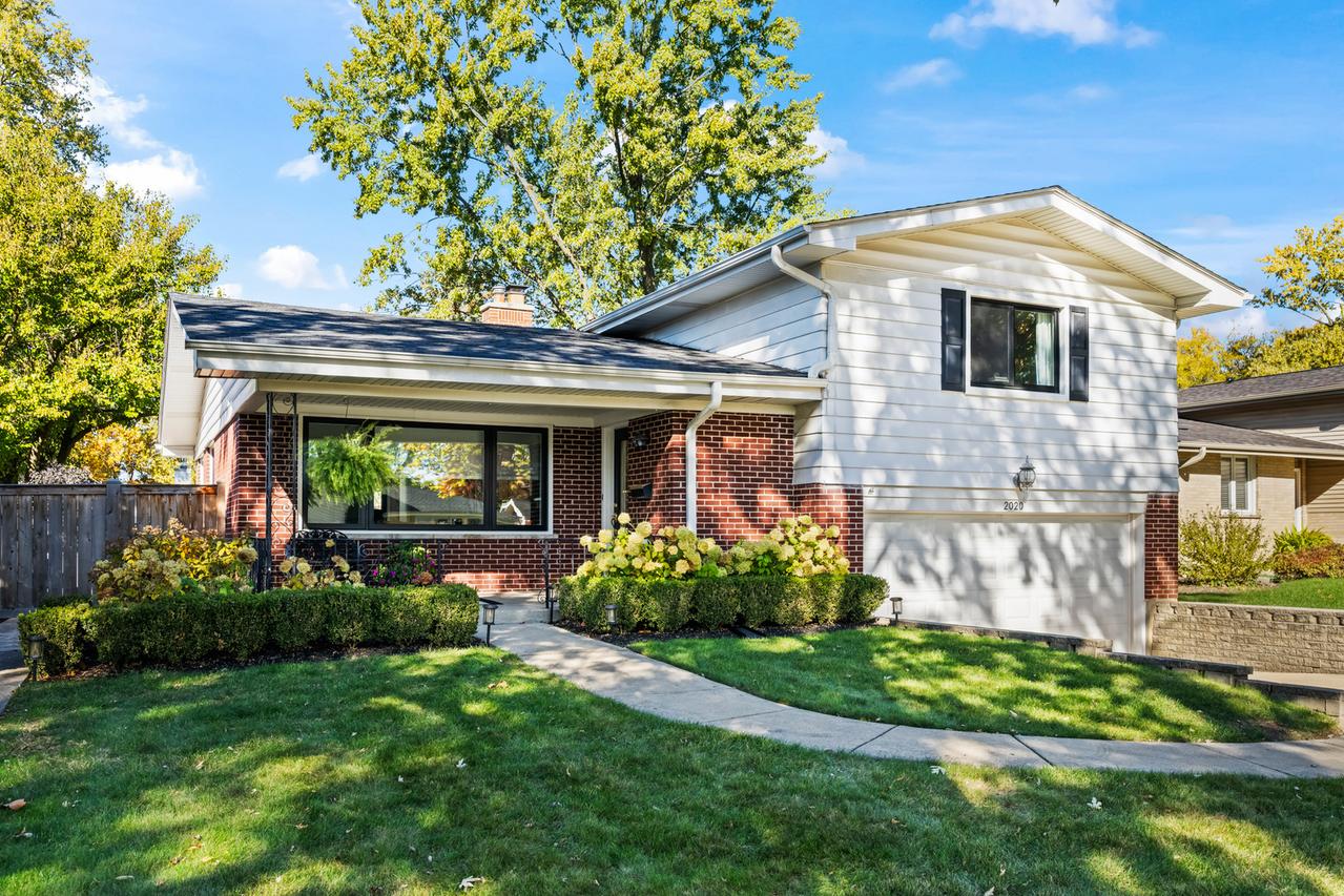 2020 Walnut St., Park Ridge, IL 60068
