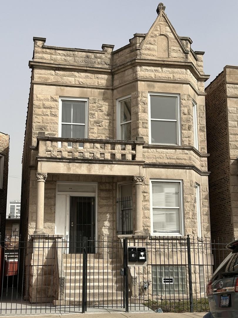 1613 S Central Park Ave., Chicago, IL 60623