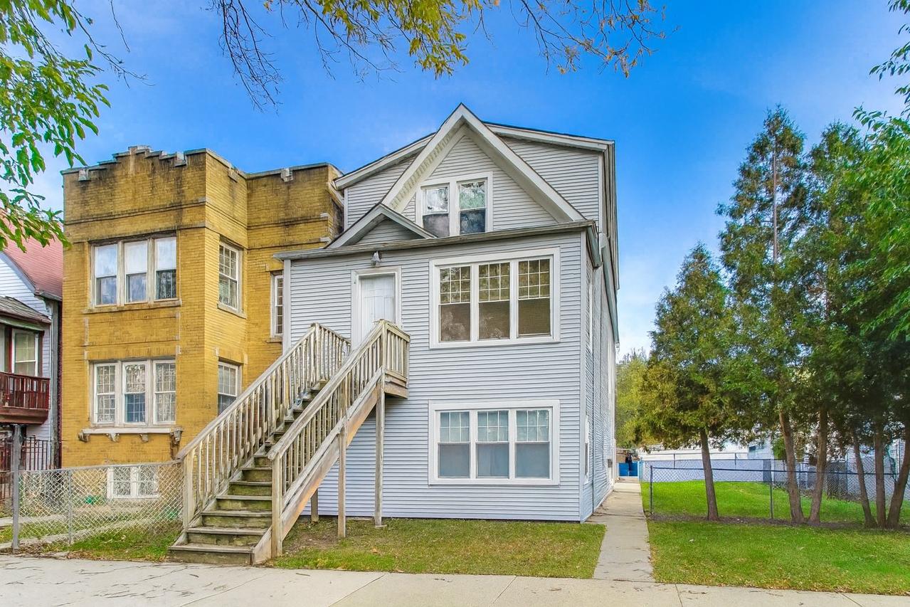 [Address Hidden by Seller], Chicago, IL 60625